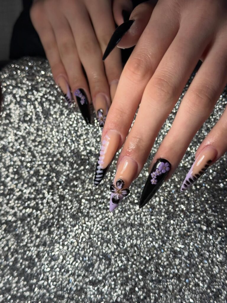 LOVELISTA NAILS — Φωτογραφία